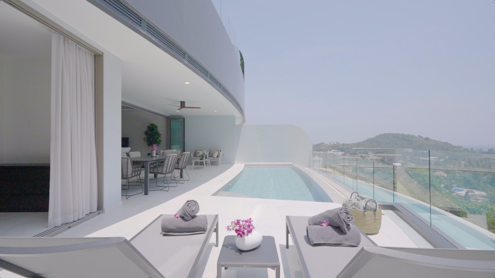 Andamaya Surin Bay Unit B6 photo 4